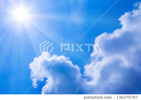 在藍天的太陽 136370797
