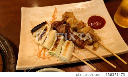 什錦烤雞肉串 136371473