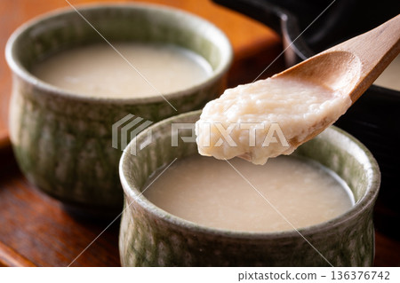 酒精圖片 136376742