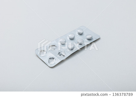 White pill medicine image 136378789