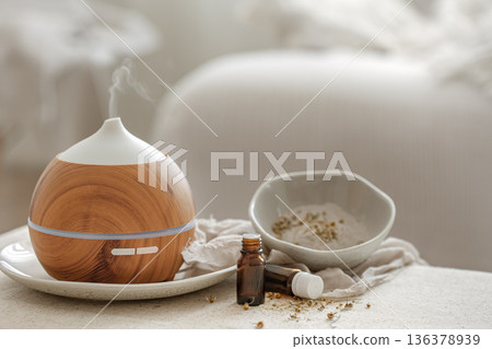 Spa composition with air humidifier and essential oils. Spa composition with air humidifier and essential oils. 136378939