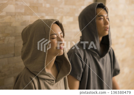 Couple sauna image 136380479