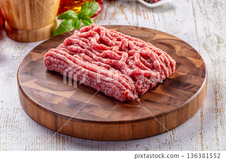 Raw minced meat for cooking 136381552