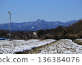 Snow-covered Sayama tea fields and the mountains of Okutama 136384076