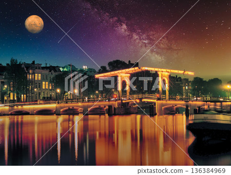 夜幕下的馬熱爾的梵谷吊橋 136384969