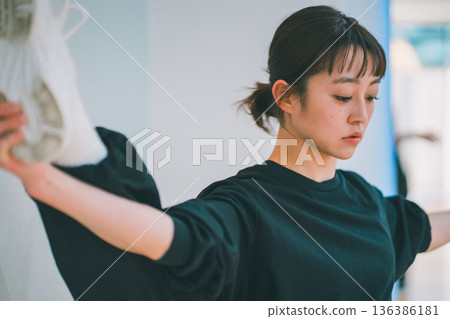 舞 舞蹈 跳舞 136386181