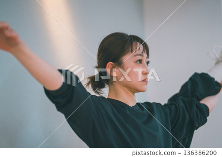 舞 舞蹈 跳舞 136386200