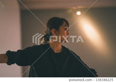 dancing, female, lady 136386225