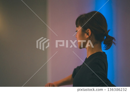 dancing, female, lady 136386232