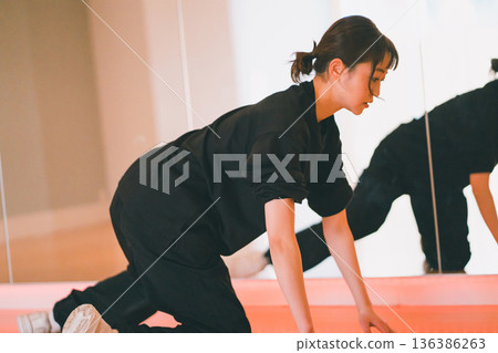 舞 舞蹈 跳舞 136386263