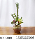 flower arrangement 136388306