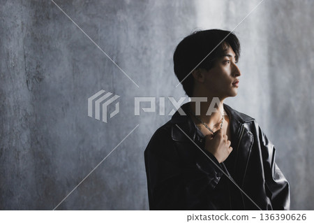 男的肖像 男的肖像 136390626