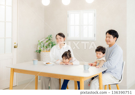 Young family, parents and children, living room Young family, parents and children, living room 136390751