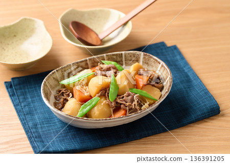 Nikujaga (beef and potatoes) Nikujaga (beef and potatoes) 136391205