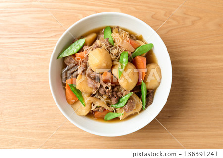 Nikujaga (beef and potatoes) 136391241