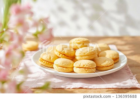 白板和餅乾 白板和餅乾 136395688