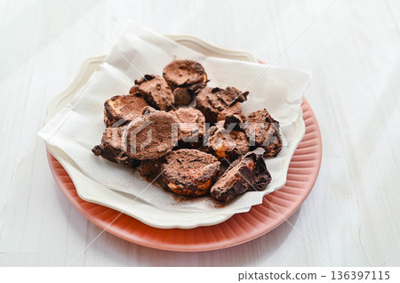 香脆小麥粉巧克力可可 136397115