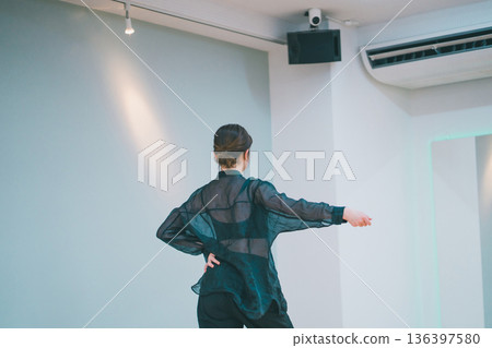 舞 舞蹈 跳舞 136397580