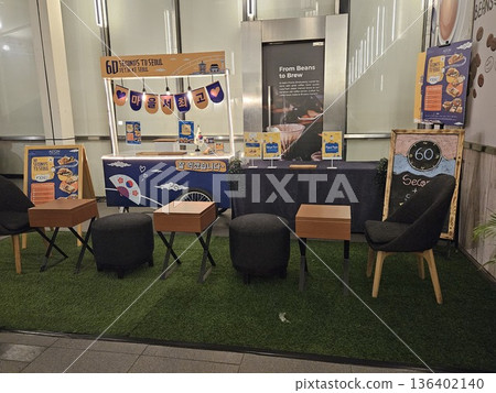 This is korea cafe display This is korea cafe display 136402140