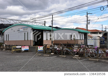 Toyokawa City Meiden Akasaka Station and the station area 136410536