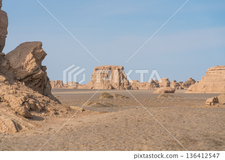 Dunhuang Yardang National Geological Park Tower Yardang Dunhuang Yardang National Geological Park Tower Yardang 136412547