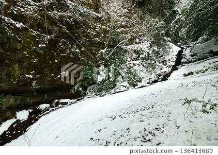 室流水神社，奧宮（祈雨瀑布）[奈良縣宇多市室流] 136413680