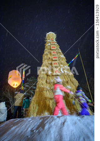 秋田縣大田火祭上的紙氣球 秋田縣大田火祭上的紙氣球 136413929