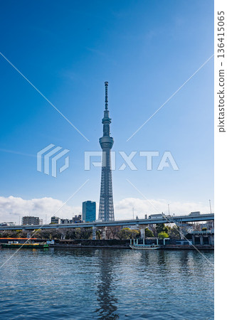 從隅田川看到的天空樹 從隅田川看到的天空樹 136415065