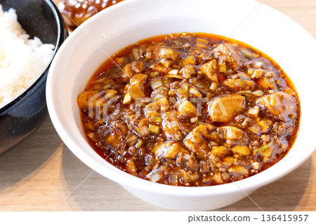 Delicious spicy mapo tofu set meal Delicious spicy mapo tofu set meal 136415957