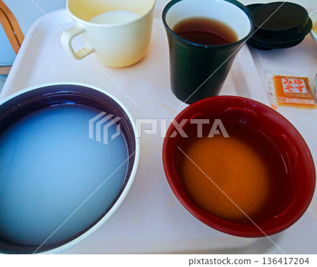 住院期間的醫院食品 住院期間的醫院食品 136417204