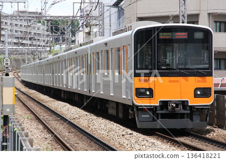2015年6月 東武鐵道50000系列 50050型 51065 田園都會線 梓野 2015年6月 東武鐵道50000系列 50050型 51065 田園都會線 梓野 136418221
