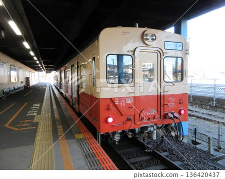 倉敷站的水島臨海鐵道Kiha 30柴油車 136420437