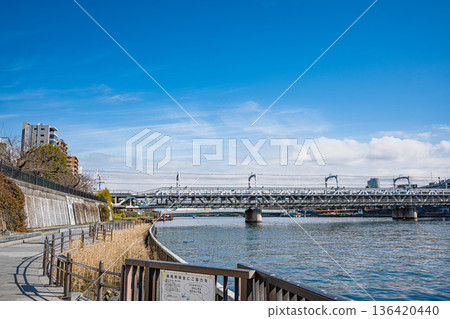 Sumida River Walk across the Sumida River 136420440