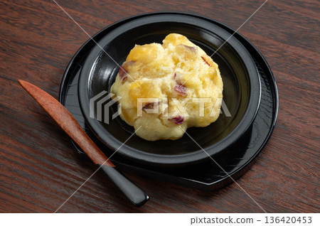 鬼饅頭,愛知縣的當地特色菜 鬼饅頭,愛知縣的當地特色菜 136420453