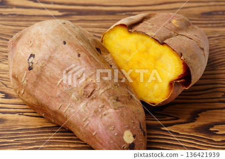 Sweet Anno sweet potato Sweet Anno sweet potato 136421939