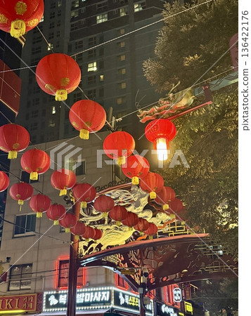 韓國釜山 - 釜山站前的市中心景色 韓國釜山 - 釜山站前的市中心景色 136422176