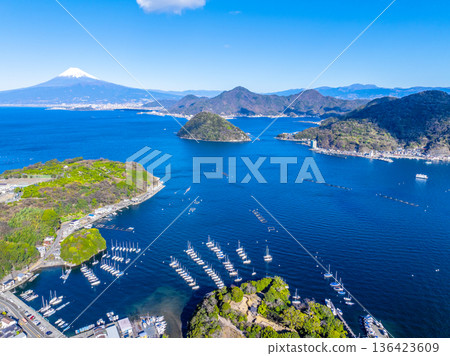 Suruga Bay, Uchiura Bay and Mount Fuji (Numazu City, Shizuoka Prefecture) Suruga Bay, Uchiura Bay and Mount Fuji (Numazu City, Shizuoka Prefecture) 136423609