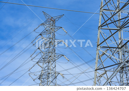 塔式高壓塔電源線 塔式高壓塔電源線 136424707