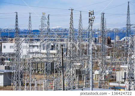 塔式高壓塔電源線 塔式高壓塔電源線 136424722