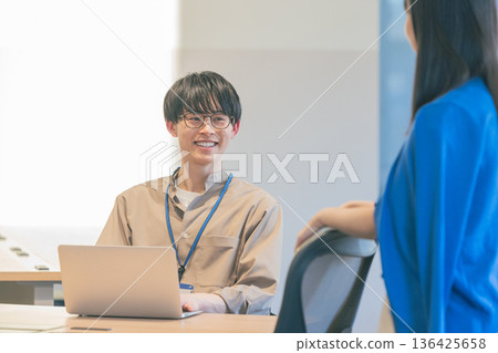 一個人前往計算機 136425658