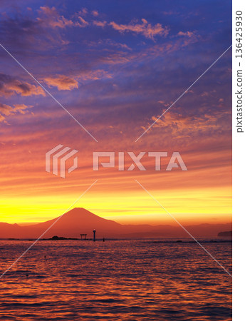 View of Mount Fuji from Manase Beach at dusk, Hayama Town, Kanagawa Prefecture View of Mount Fuji from Manase Beach at dusk, Hayama Town, Kanagawa Prefecture 136425930