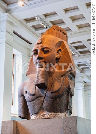 Statue of Ramses II, British Museum 136428787