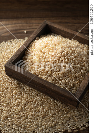 Japanese bran rice 136431299