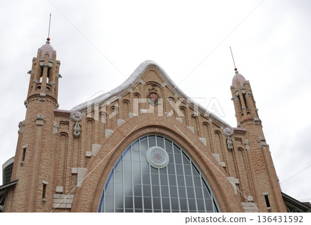Facade of the Columbus Market. Facade of the Columbus Market. 136431592