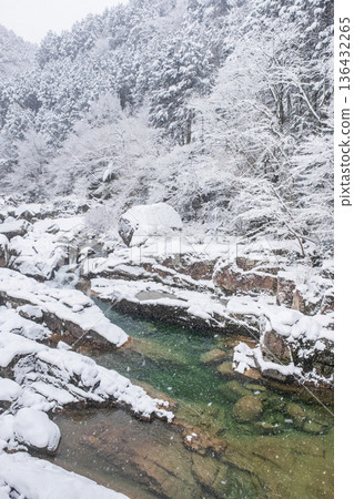 巽川峽谷（冬季） 136432265