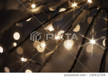 札幌白色照明 札幌白色照明 136432356