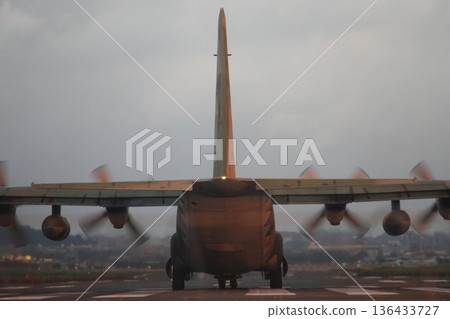 自衛隊 自衛隊 136433727