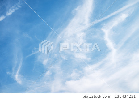 春日的天空，蔚藍的天空，晴朗的天氣，二月 [東京] 136434231
