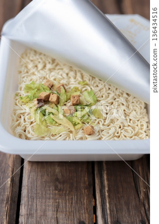 Cup noodles before adding hot water 136434516