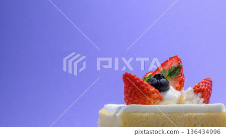Strawberry square cake decorated with berries Strawberry square cake decorated with berries 136434996
